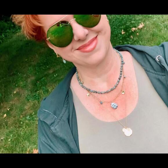 Everest Necklace - Picture 10 of 12